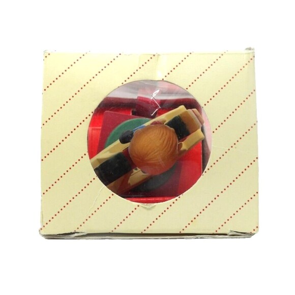 Christmas Musical Rotating Stocking Holder Boy on Rocking Horse 1985 VTG Video - Picture 6 of 11